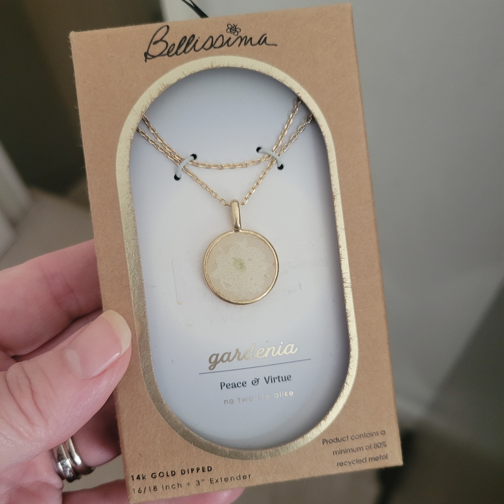 BELLISSIMA NECKLACE GARDENIA PEACE & VIRTUE NIB 14K GOLD DIPPED